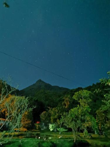 卡利 Sapiens house cabana del lago clasica 3星级 酒店 泳池