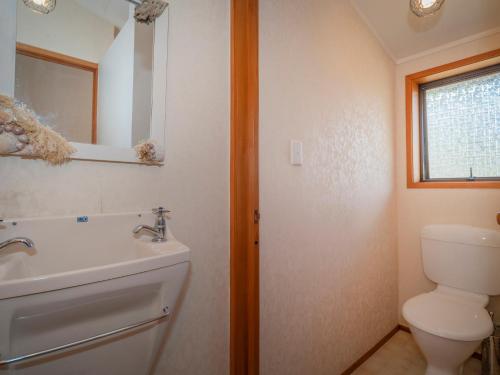 Relax On Courtney - Pauanui Holiday Home