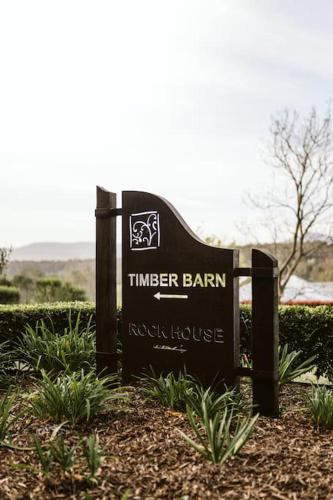 Picturesque Barn located on the Shoalhaven River