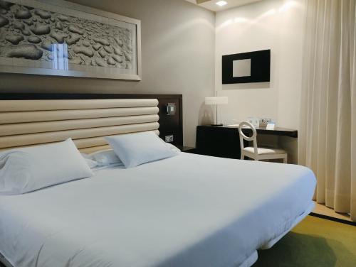 Superior King Room with sea view without spa access