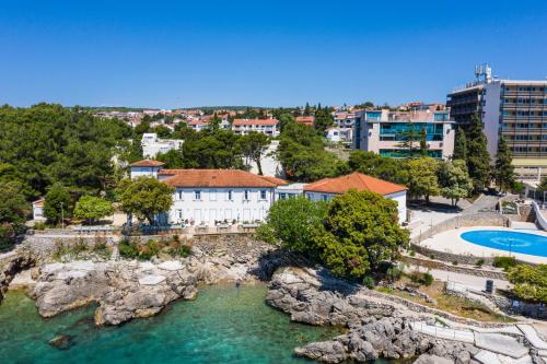 Villa Tamaris - Hotel Resort Dražica, Krk bei Brzac