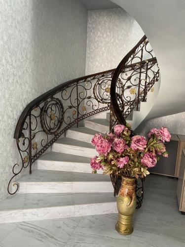 Vedere exterior, Sapphire hotels in Taraz