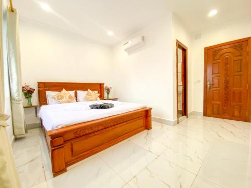 Deluxe Double Room image 5