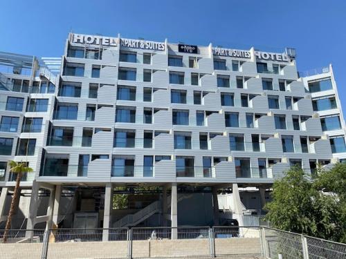 Ekilibrio Hotel & Apart-Suites in Usera