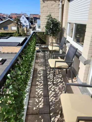 Comfortable Apartment in the heart of Knokke-Heist, 80 m², balcony photo 4