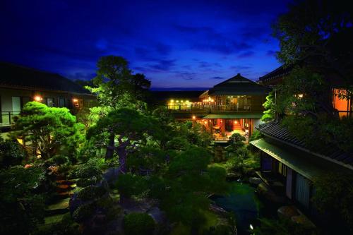 Beautiful Japanese Garden Kagetsu