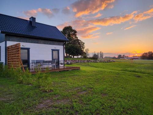 Jaśkowe Wzgórze domki na wynajem, balia, Szymbark DOMEK NR 1