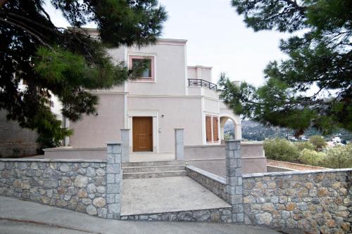 Persephones Villa