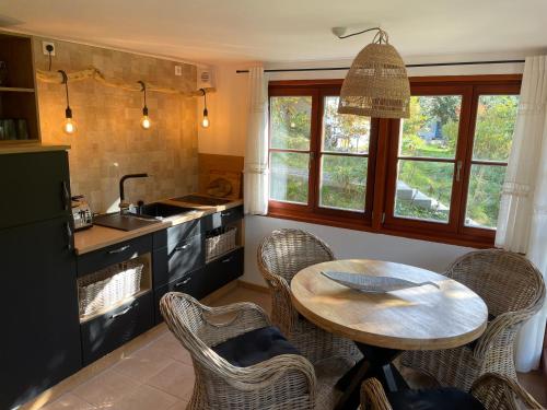 virtuve, Bungalows am Waldessaum bei Hohenzieritz in Klein Vielen