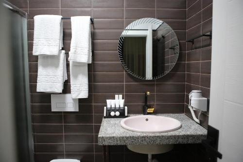 Dark Boutique Hotel, Tirana (photo 8)