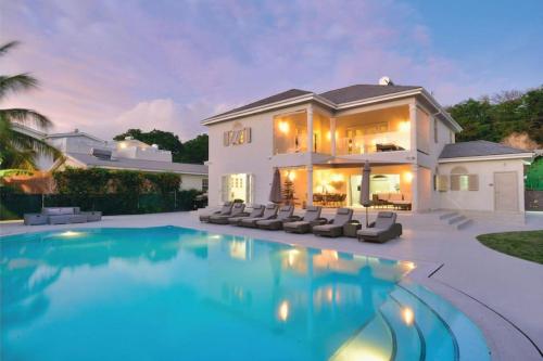 Luxury 4 bed villa in Mullins St Peter - Sugar Palm House