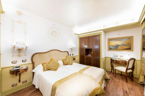 Monaco & Grand Canal - image 4