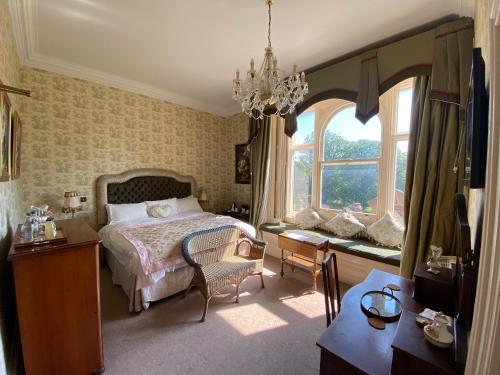 King Room with Garden View