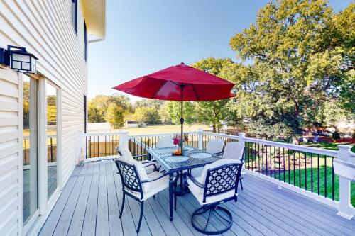 Pasadena Retreat in Glen Burnie