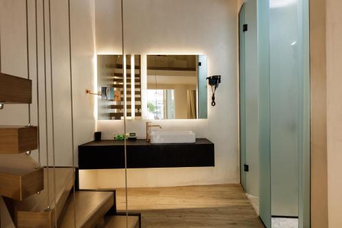 Kahlua Sea View Suites