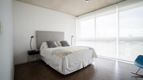 Edificio Q by depptö (Edificio Q by deppto) in Punta Ballena