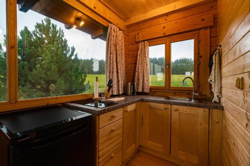 ห้องครัว, Vyhlídkový srub "Na kraji Brd" (Vyhlidkovy srub "Na kraji Brd") in โรคิซซานี