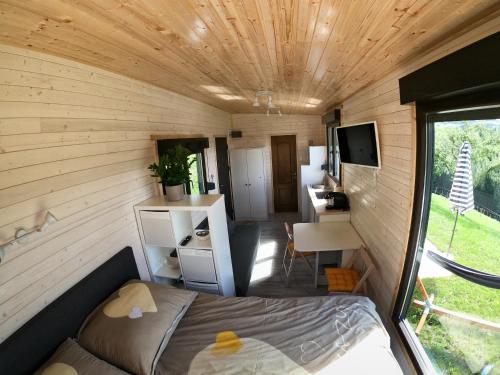 Kitchen, Tiny House Birner Ertl in Maria Neustift