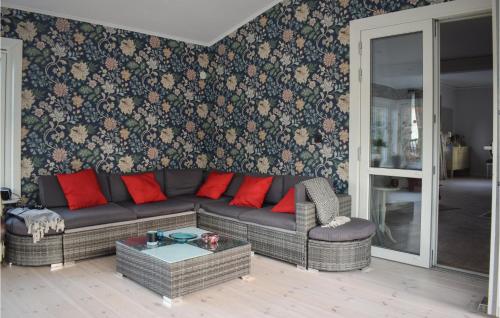 Nice home in Kalmar with WiFi and 4 Bedrooms