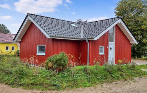 Cozy Home In Krems Ii-warderbrck With Kitchen