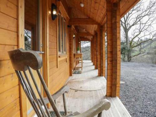 APPLE Cabin - Little Log Cabin in Wales