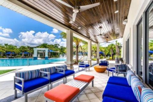 Lovely 6B Home with Private Pool & Spa Near Disney - image 12
