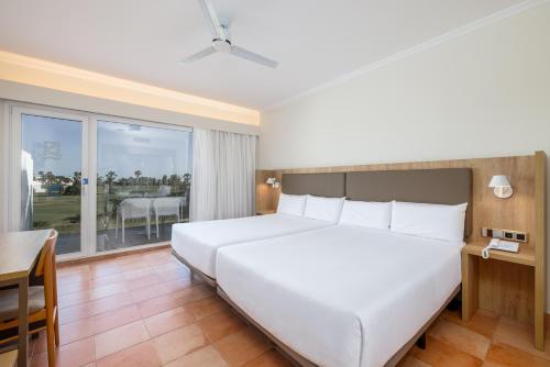 PLAYABALLENA SPA HOTEL - main image