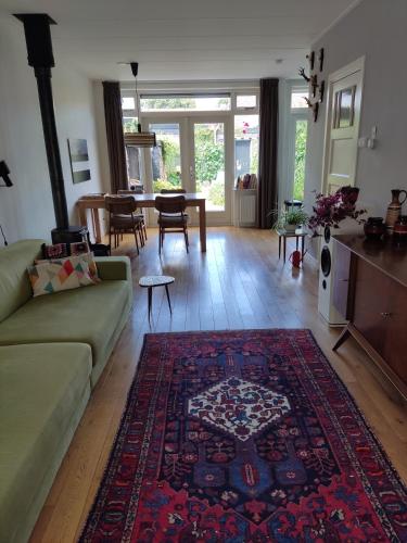 Sfeervolle woning dichtbij centrum Deventer, Unterkunft in Deventer