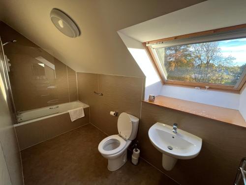 Smithton Hotel - image 9