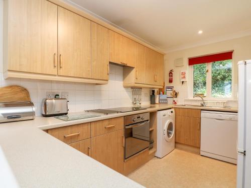 Fox's Walk - image 13