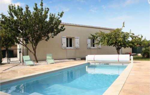 Beautiful Home In Pierrelatte With Outdoor Swimming Pool, 3 Bedrooms And Wifi - Location saisonnière - Saint-Just-la-Pendue