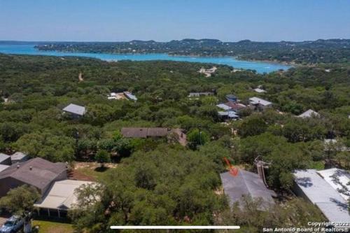 Rock Hm w/ an LakeView Sunset Cruise Available! in Canyon Lake, USA