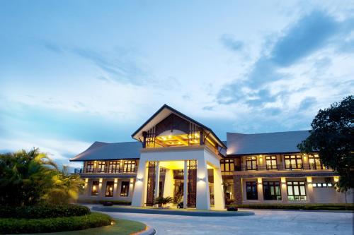 Įėjimas, Emerald Palace Hotel in Nai Pi Tau