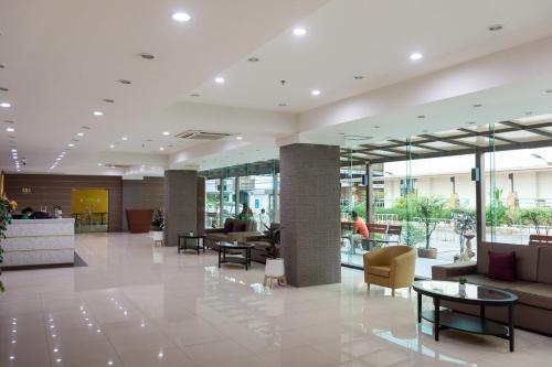 Mayflower Grand Hotel Korat2