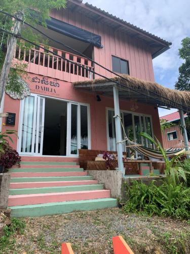 Exterior view, DAHLIA Guesthouse in Mpai Bei