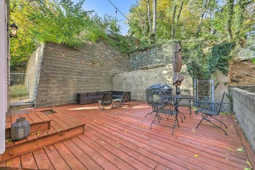 Beautiful Historic Cincy Home Walk to OTR! in Cincinnati, USA