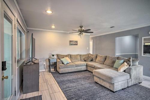 Family-Friendly Baton Rouge Abode with Patio!