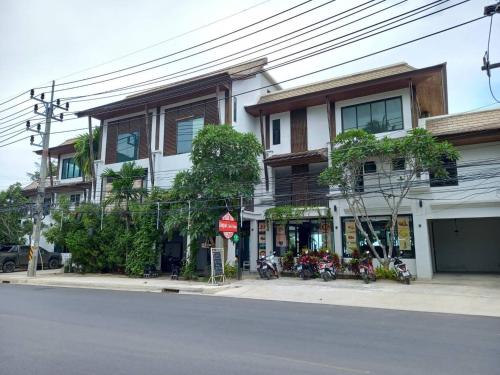 Baan Ampai Beach Hotel