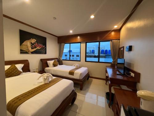 Twin room