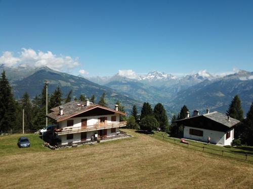  Maison Dahu - Sci, passeggiate e sport a Pila - Alloggio ad uso turistico - VDA - Gressan - n 0012, Ferienwohnung in Pila