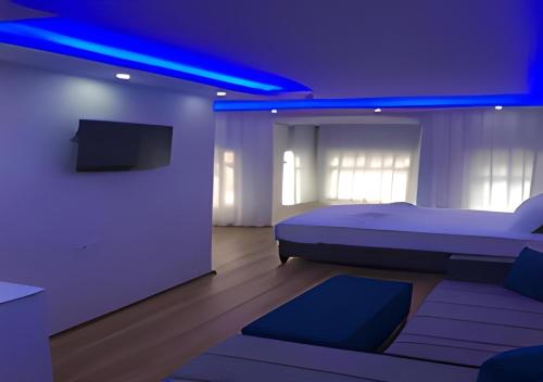 BLUE ROYAL HOTEL – Istanbul, FL