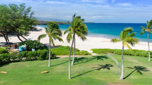 HAPUNA SUNSETS Sunny 2BR On the Beach Hapuna Residences A33