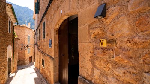 Buitenkant, Hotel Can Verdera in Fornalutz