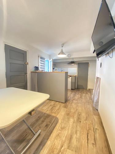 La Clé Maison de ville, Clim, WiFi à La Bayore - Location saisonnière - Hyères