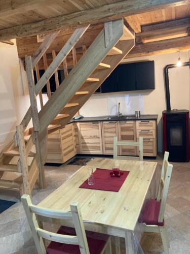 Kitchen, Appartamento Lou Touas dou Lamet a Moncenisio in Moncenisio