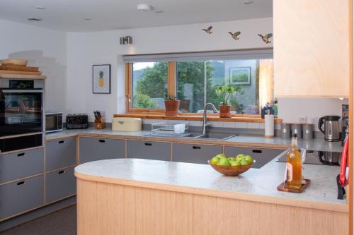 Cuillrigh - Luxury house, loch & mountain views, Portree (foto 7)