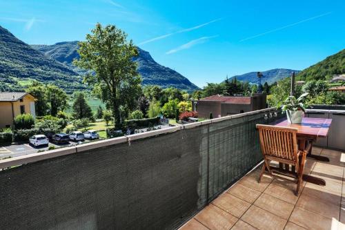 Ranzanico Trilocale Vista Lago 6 posti letto Fast Wi-Fi checkin24h