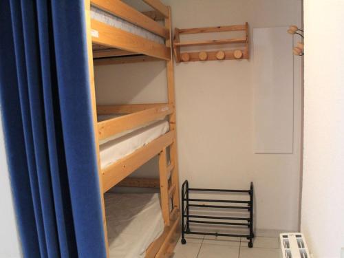 Apartment (4 Adults) image 5
