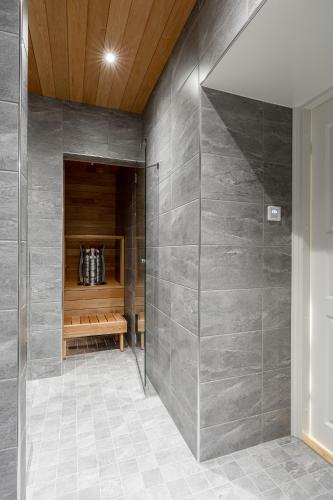 "Keskustori" - Renovated 1BR Apartment with Sauna at the BEST Location, Hosted by 2ndhomes