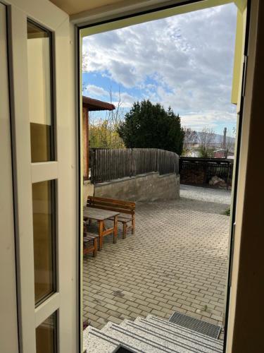 Kert, Penzion Greenstar in usti nad Labem